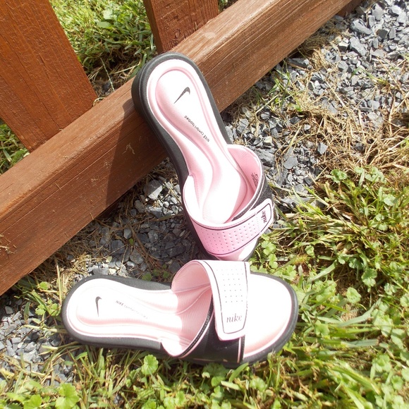 Nike Shoes | Nike Cushion Sandals Size 8 | Poshmark